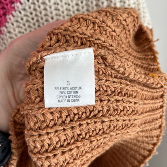 Harper Heritage Chevron Sweater (S) - Picture 7 of 10